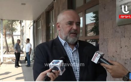 «Ենթադրում եմ՝ եթե քաղաքական հետապնդման ինչ-որ վիճակներ փոխվել են, հույս ունեմ՝ գոնե Աշոտյանը մեկուսարանից դուրս կգա»․ Տիգրան Աթանեսյան