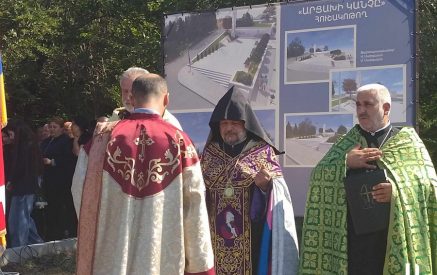 Եռաբլուրում կկառուցվի «Արցախի կանչը» հուշարձանը, որը նման է լինելու Ստեփանակերտի հուշահամալիրին