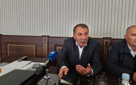 Ընդդիմության անվան տակ համայնքապետ դարձած նախկին ՀՀԿ-ական Ահարոն Խաչատրյանը ՔՊ մտնելու հայտ է ներկայացրել. «Հրապարակ»