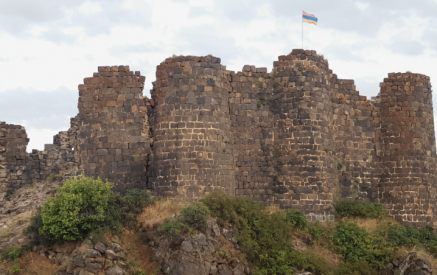 Ադրբեջանական կեղծիքն Ամբերդի վերաբերյալ