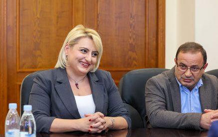 «100-ամյակի լավագույն թիմի անվան ներքո հանդես գալը լրացուցիչ պատասխանատվություն է». Ժաննա Անդրեասյանն ընդունել է շախմատի հավաքականի անդամներին