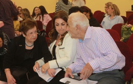 Հայրենիք ունենալով՝ հայրենասիրութիւն չունենալն է անէծքը
