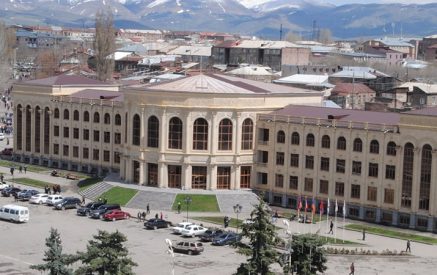 Գյումրիում իշխանափոխությո՞ւն է սպասվում․ ՔՊ-ական պատգամավորը բացառում է, «Բալասանյան դաշինքը»՝ լռում