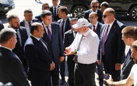 «Ասում ենք՝ Սփյուռքը գա, կներեք էլի, ո՞վ է Բրյուսելում իր հանդարտ կյանքը թողնելու, գնա ապրի Մովսես գյուղում կրակոցների տակ»․ Նիկոլ Փաշինյան