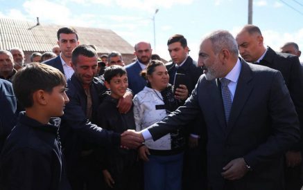 «Մտածե՞լ եք  ջրի, սուրճի, թեյի վաճառք կազմակերպելու մասին»․ Փաշինյանը Անիպեմզայի բնակիչներին սովորեցնում է՝ ինչպես եկամուտ ստանալ