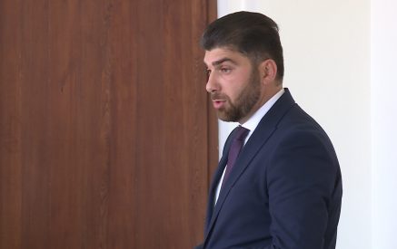 Դավիթ Սանասարյանը պնդում է՝ Արսեն Թորոսյանից կեղծ ցուցմունք են կորզել իր գործով