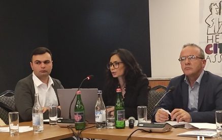 «Բնակապահովման ծրագրին դիմելու համար ՀՀ քաղաքացիության պարտադիր պահանջը խտրական վերաբերմունք է արցախցիների նկատմամբ»