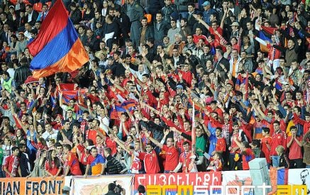 «Այս պահից սկսած, մենք պահանջում ենք ֆուտբոլի ֆեդերացիայի վերնախավի հրաժարականը». ՖԱՖ