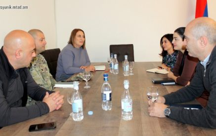 ԱՄՆ դեսպանատան աշխատակիցների հետ քննարկել են ծրագրերը, որոնք կարող են իրականացվել Սյունիքում