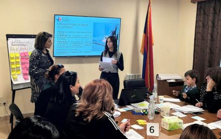 Աշխատաժողովի մասնակիցները ծանոթացել են մի շարք մեթոդների՝ կոռուպցիայից զերծ միջավայր ստեղծելու և հակակոռուպցիոն կրթական ծրագրերն արդյունավետ իրականացնելու նպատակով