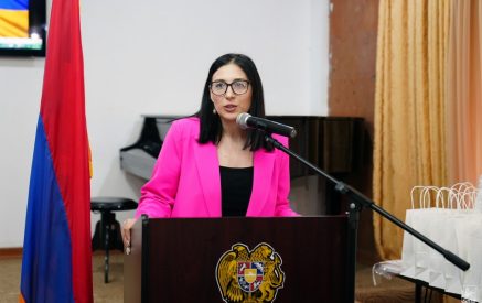 «Քաղաքապետի որոշումն է». Քաղաքապետարանի պաշտոնյան՝ Ջոն Կիրակոսյանի անվան դպրոցում ԺՊ-ի նշանակման մասին