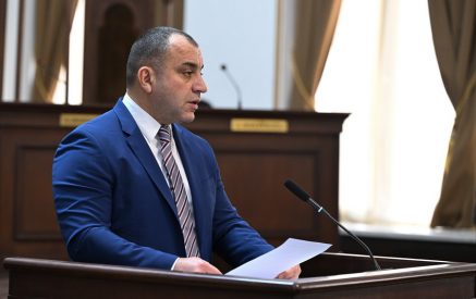 Ես ամեն ինչ եմ հնարավոր համարում. ՍԴ նախագահը՝ Խաղաղության պայմանագրի վավերացումից հետո ՀՀ Սահմանադրության հնարավոր փոփոխությունների մասին