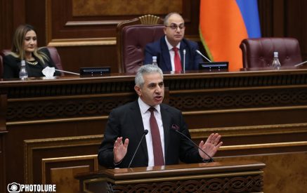 Վլադիմիր Վարդանյանին դուր չեկավ Էդգար Ղազարյանի ելույթը․ խոսափողն անջատեց՝ թույլ չտալով ավարտել այն