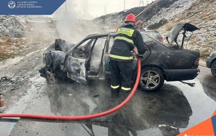 «Mercedes-Benz» մակնիշի ավտոմեքենան բռնկվել է