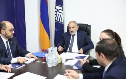 Մեսրոպ Մեսրոպյանի թեկնածությունը` որպես ՀԾԿՀ նախագահի թեկնածու, Ալեքսանդր Սիրունյանինը` որպես ԲԴԽ անդամի թեկնածու