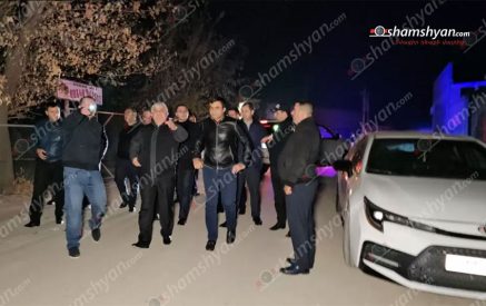 Կրակոցներ՝ Արարատի մարզում․ կա 2 զոհ․ դեպքի վայրում հայտնաբերվել են 10-ից ավելի կրակված պարկուճներ. shamshyan.com