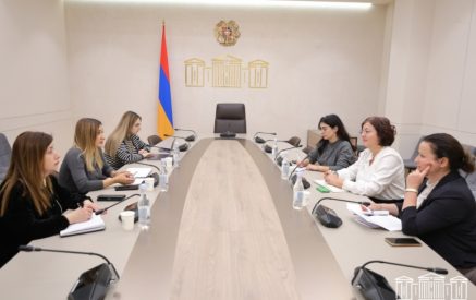 Արուսյակ Ջուլհակյանը Միջազգային քրեական դատարանի ներկայացուցիչներին ներկայացրել է ՄՔԴ կանոնադրության վավերացումից հետո ՀՀ-ում կատարված աշխատանքները
