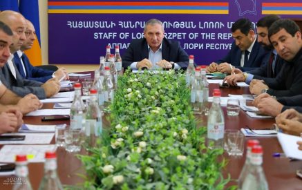 Քննարկվել են Արցախից տեղահանված քաղաքացիների խնդիրների լուծման ուղղությամբ Լոռու մարզում տարվող աշխատանքները