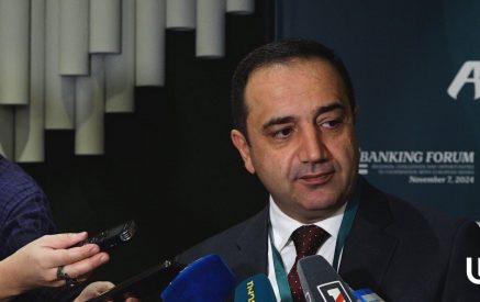 «Եթե ապրանքի պահանջարկը մեծ է, դրա գինը չպետք է իջնի»․ Դանիել Ազատյանը՝ վարկերի բարձր տոկոսադրույքների մասին