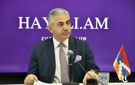 Էդգար Ղազարյան. «Ոչ մի պարագայում իշխանության մի թեւի ներկայացուցիչը իրավունք չունի ազդել մյուսի վրա, որովհետեւ դրանցով են ստեղծվում սահմանադրական իշխանության մարմինների հակակշիռները»