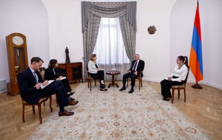 Մհեր Գրիգորյանը և դեսպան Քվինը քննարկել են հայ-ամերիկյան հարաբերությունների օրակարգային հարցերը