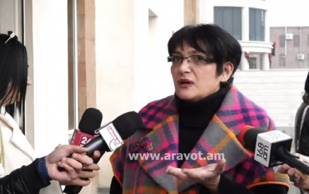 «Եթե 30 տարի բանակցում էին Արցախը Ադրբեջանի կազմ վերադարձնելու մասին, ապա ինչո՞ւ տեղի ունեցան 2020 թվականի զոհերը»․ Արմինե Ադիբեկյան
