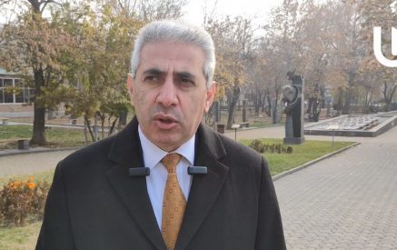 «Ամեն տարի ասում են, որ մինչեւ տարվա վերջ կկնքվի խաղաղության պայմանագիր: Ու ամեն տարին ավարտվում է եւ պարզվում է, որ խաղաղության պայմանագիրը չի կնքվում». Էդգար Ղազարյան