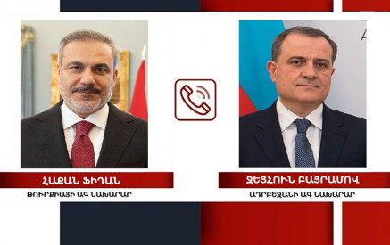 Հաքան Ֆիդանը և Ջեյհուն Բայրամովը հեռախոսազրույց են ունեցել
