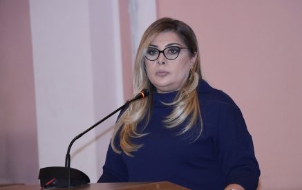 ԳԱԱ արևելագիտության ինստիտուտի տնօրեն Գոհար Իսկանդարյանն առաջարկում է գիտական նոր ուղղություններ սահմանել՝ ընդլայնելով ժամանակակից Ադրբեջանի ուսուﬓասիրությունները