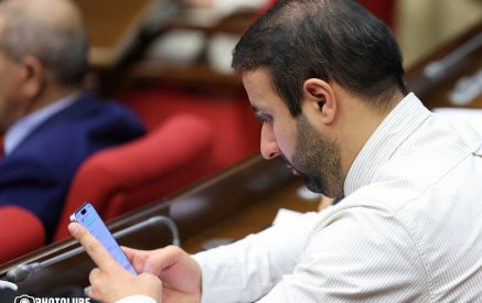 ՔՊ-ական պատգամավոր Հայկ Սարգսյանը հանրային վայրերում տեսախցիկներ տեղադրելու աղմկահարույց նախագծի փոխարեն մեկ այլ նախագիծ է բերել. «Հրապարակ»