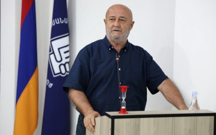 «Ես ինքս հայտարարում եմ, որ դուրս եմ գալիս «Քաղաքացիական պայմանագիր» խմբակցությունից»․ Հովիկ Աղազարյան