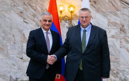ՀՀ և ՌԴ փոխվարչապետները հանդես են եկել ելույթներով, այնուհետև ստորագրել են փոխհամաձայնեցված արձանագրություն