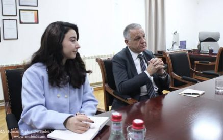 Անահիտ Մանասյանն ու Վասիլիս Մարագոսը քննարկել են մարդու իրավունքների ոլորտում առկա մարտահրավերները