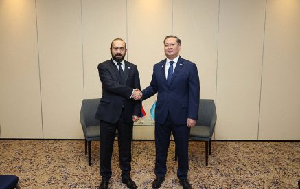 Արարատ Միրզոյանը և Մուրատ Նուրտլեուն մտքեր են փոխանակել տարածաշրջանային հարցերի շուրջ