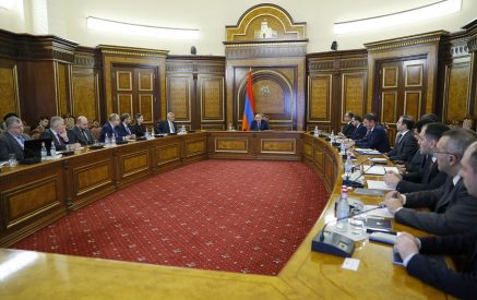 Նիկոլ Փաշինյանը դեկտեմբերի 23-ին քովիդի դրական ախտորոշում է ունեցել, բայց խորհրդակցություն է անցկացրել