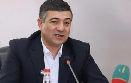 Հրաժարականներ Գյումրու քաղաքապետարանում․ ինչո՞ւ են հեռանում Սարիկ Մինասյանի երբեմնի գործընկերները