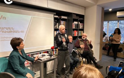 «Ռաֆայել Իշխանյանն ասաց բարդ ես գրում, Թումանյանի պես պիտի գրես». ընկերներն անակնկալ արեցին բանաստեղծ Արմեն Դավթյանին