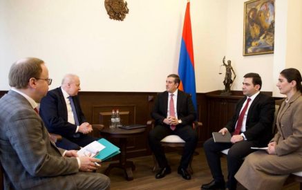 Դեսպան Կոպիրկինը պատրաստակամություն է հայտնել աջակցել համագործակցություն խորացմանը այդ թվում՝ դատավորների վերապատրաստումների ոլորտում ՌԴ և ՀՀ արդարադատության ակադեմիաների փոխգործակցության ամրապնդմանն ուղղված քայլերում