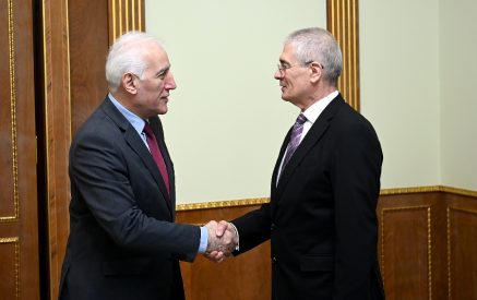 ՀՀ նախագահը և դեսպան Իոնեսկուն քննարկել են Հայաստանի և Ռումինիաի միջև փոխգործակցության առաջմղման քայլերի ակտիվացման շուրջ հարցեր