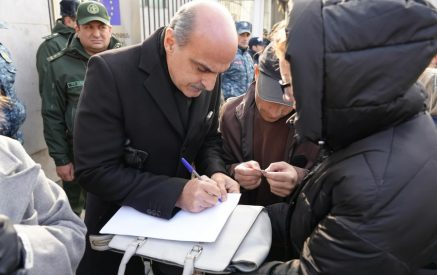 «Ուզում եմ հիացմունքի խոսքեր ասել վրաց երիտասարդությանը, այն պաշտոնյաներին, որոնք հիմա հրաժարական են տալիս»․ Վահե Գասպարյան