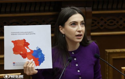 «Ասում էր՝ ինքը աղդամցի Ալենն է, հող չի հանձնի», «Ի՞նչ եք ակնարկում, որ Սեւանը հանձնե՞լ ենք»․ ԱԺ նստաշրջանը մեկնարկեց լարված մթնոլորտում
