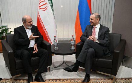 Բաքվից Երևան է ժամանել Իրանի ազգային անվտանգության գերագույն խորհրդի քարտուղարը