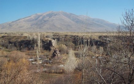 Արտաշավան համայնքի նախկին ղեկավարի կողմից պաշտոնեական կեղծիք կատարելու վերաբերյալ վարույթի նյութերը հանձնվել են դատարան