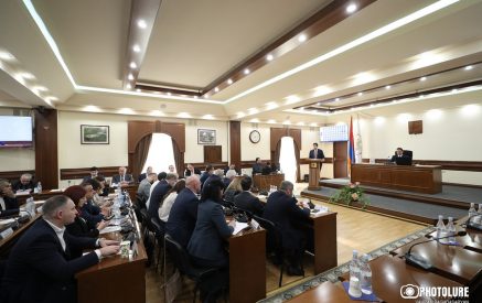 Քաղաքային իշխանությունը մանիպուլացնում է ծախսերը. Երեւանի ավագանու «Մայր Հայաստան» խմբակցության անդամ