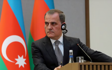 Բաքուն կրկին դժգոհում է Երևանից