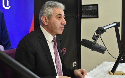Էդգար Ղազարյան. «Ակնհայտ է, որ Նիկոլ Փաշինյանը ցայտնոտի մեջ է, այլեւս չի կողմնորոշվում ու այլեւս չի կարողանում խաբել ժողովրդին, այդ մեծ խարդախը, մեծ խաբեբան այլեւս սպառել է մարդկանց խաբելու իր զինանոցը»