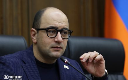 «Մեզ որեւէ մեկը դեռ ԵՄ չի հրավիրել, ակնկալում եմ, որ քաղաքական միավորները անկեղծ կլինեն ժողովրդի հետ եւ կասեն, որ ԵՄ-ից որեւէ դրական արձագանք չի եղել»․ Մամիջանյան