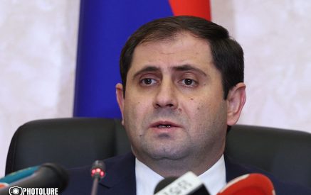 «Ցանկացած ագրեսիայի համար պետք են հիմքեր․ որպես ՊՆ նախարար՝ չեմ տեսնում, որ կան հիմքեր, որ տարածաշրջանն էսկալացվի»․ Սուրեն Պապիկյան