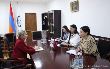 Մանասյանը և  «Կանայք և գլոբալ անվտանգության ճարտարապետությունը» կենտրոնի ղեկավարը անդրադարձել են զինված ուժերում կանանց ներգրավվածությանը