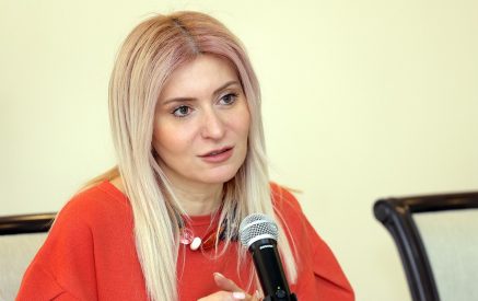 «Ոչ պետական դպրոցները կարող են ատեստավորել ուսուցիչներին պետության ներդրած ծրագրով կամ մշակել կարողությունների զարգացման գործիքակազմ և նախարարության հաստատումից հետո այն գործարկել»